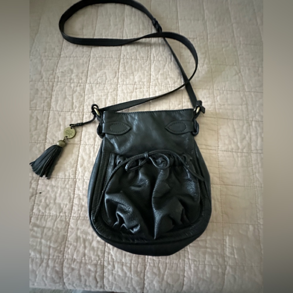 Water Lily Elegant Black Leather Crossbody Bag